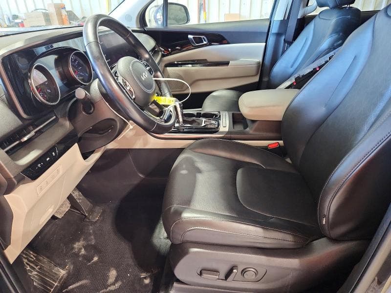 2022 KIA CARNIVAL EX