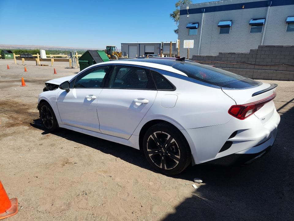 2022 KIA K5 GT LINE