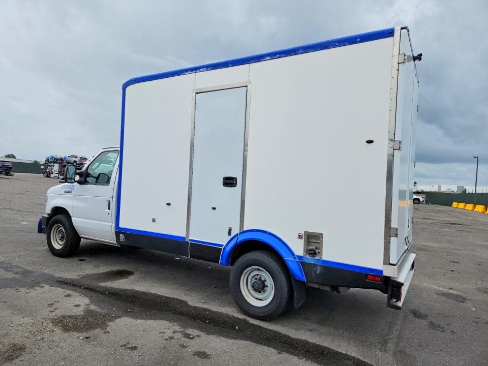 2023 FORD E350 REFRIGERATED BOX TRUCK
