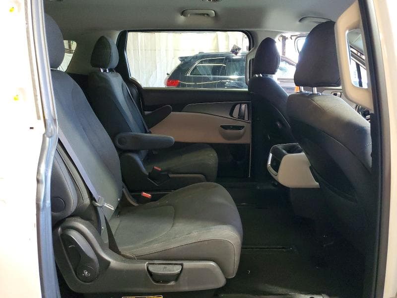2022 KIA CARNIVAL