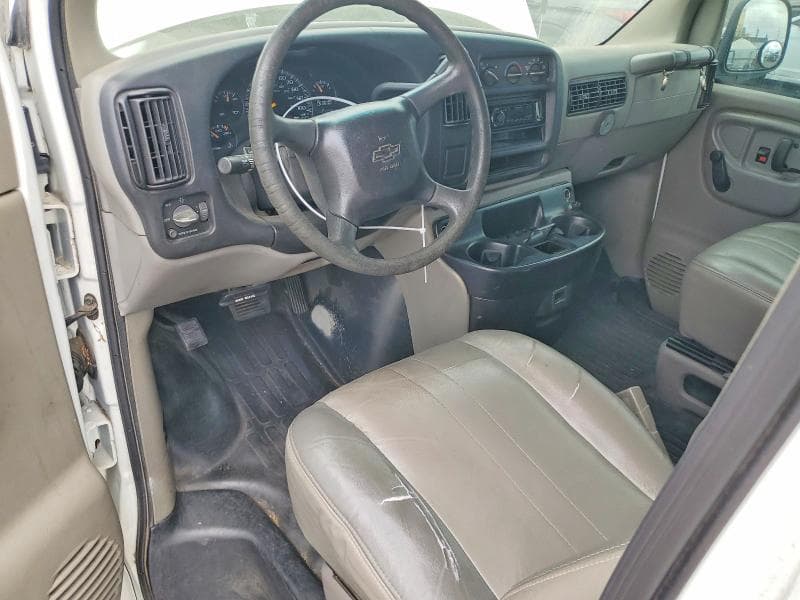 2001 CHEVROLET EXPRESS DELIVERY VAN