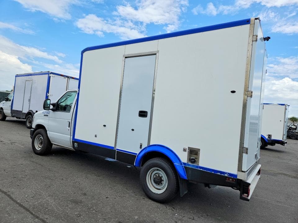 2023 FORD E350 REFRIGERATED BOX TRUCK