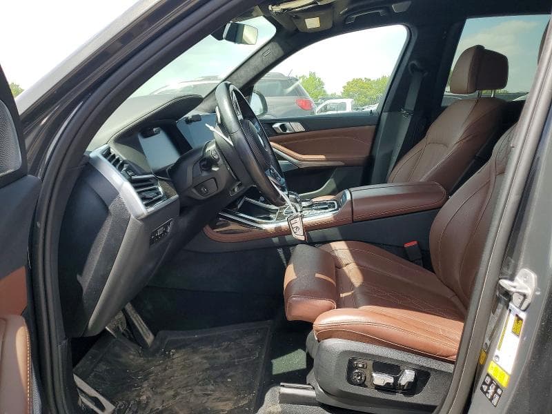 2021 BMW X7 M50I