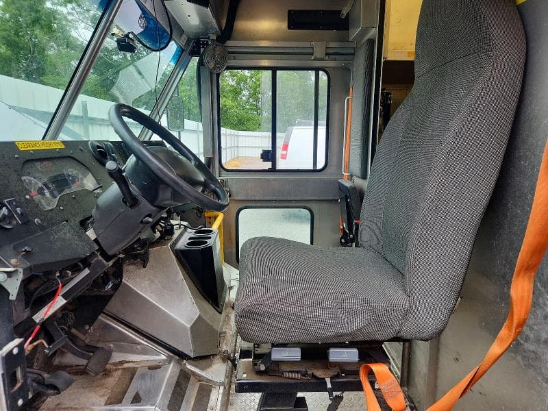 2019 FORD E450 - DELIVERY VAN