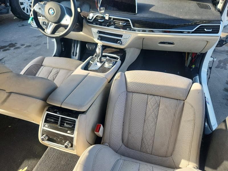 2021 BMW 740 I