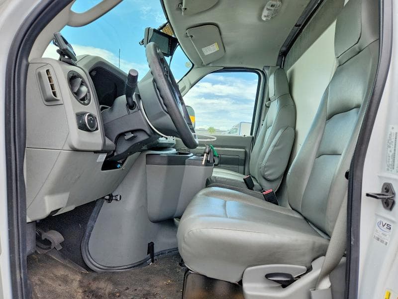 2023 FORD E350 REFRIGERATED BOX TRUCK