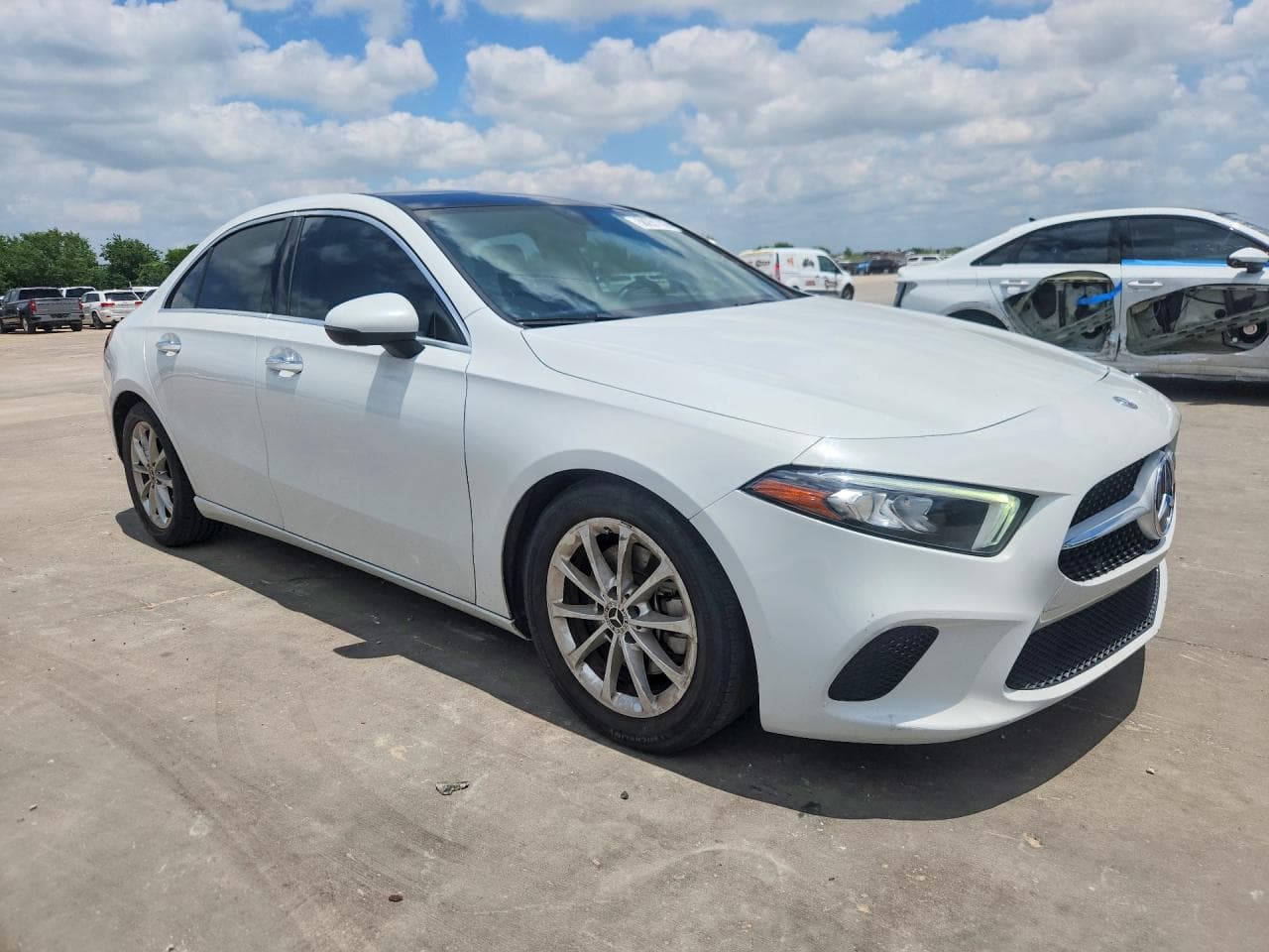 2020 Mercedes-Benz A 220