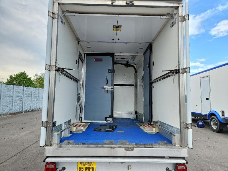 2023 FORD E350 REFRIGERATED BOX TRUCK