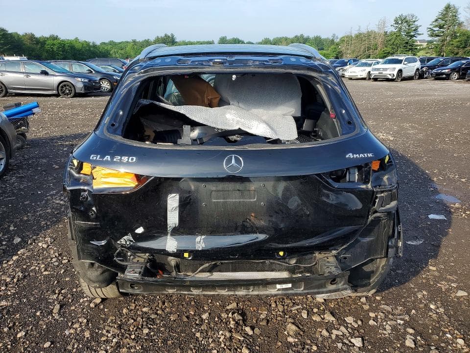 2021 MERCEDES-BENZ GLA 250 4MATIC