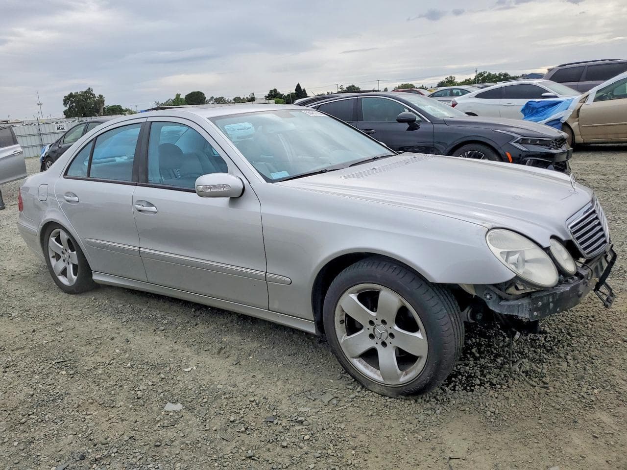 2004 Mercedes-Benz E 320