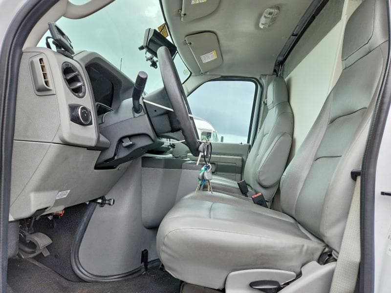 2023 FORD E350 REFRIGERATED BOX TRUCK