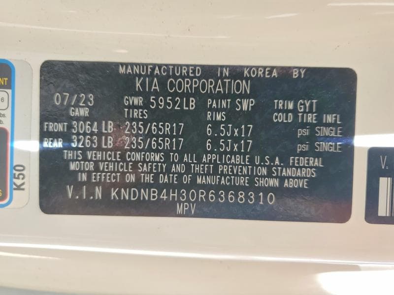 2024 KIA CARNIVAL LX