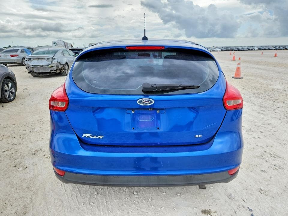 2018 FORD FOCUS SE