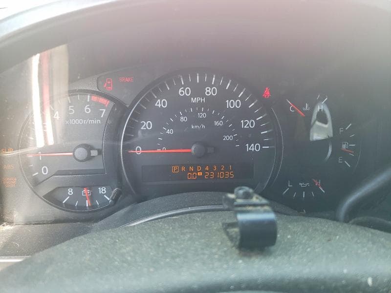 2005 NISSAN TITAN XE