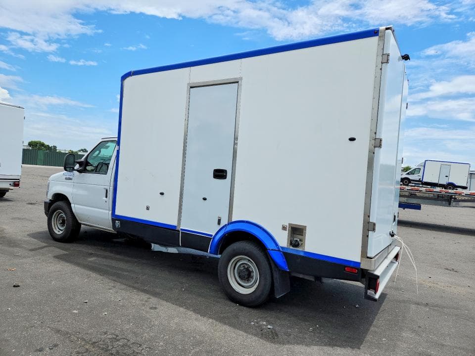2023 FORD E350 REFRIGERATED BOX TRUCK