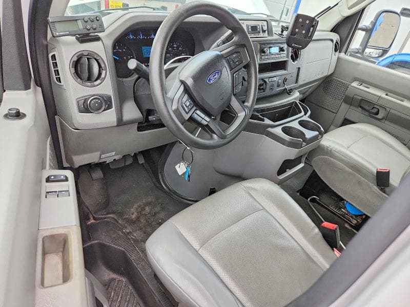 2023 FORD E350 REFRIGERATED BOX TRUCK
