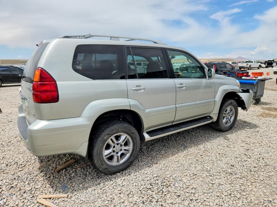 2004 LEXUS GX 470