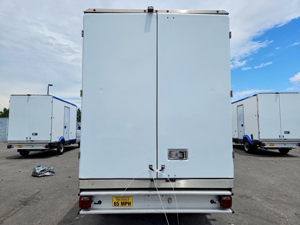 2023 FORD E350 REFRIGERATED BOX TRUCK