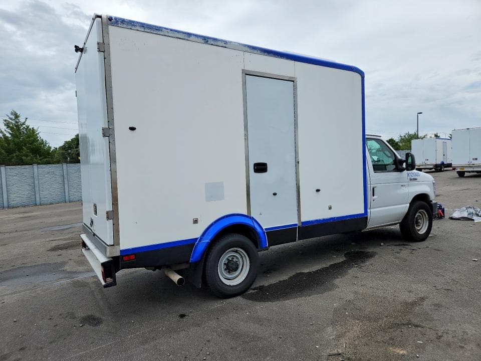 2023 FORD E350 REFRIGERATED BOX TRUCK