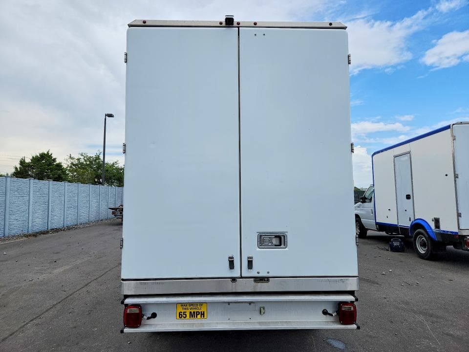 2023 FORD E350 REFRIGERATED BOX TRUCK