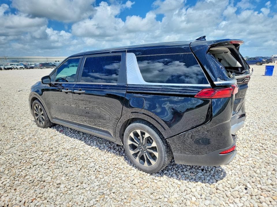 2022 KIA CARNIVAL