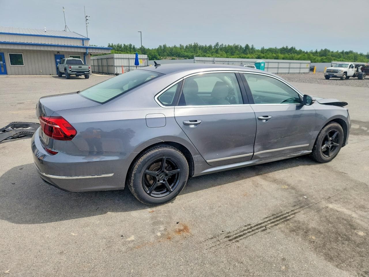 2017 Volkswagen Passat S
