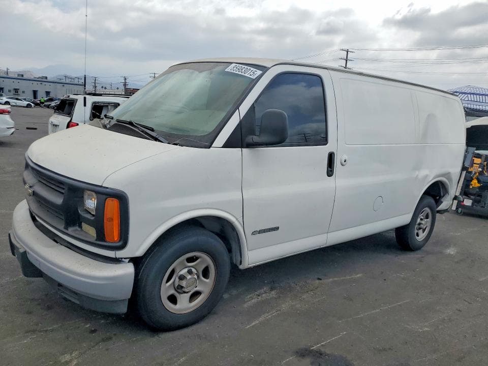 2001 CHEVROLET EXPRESS DELIVERY VAN