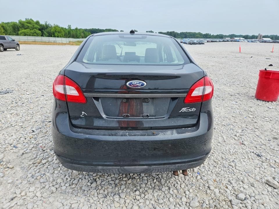 2011 FORD FIESTA S