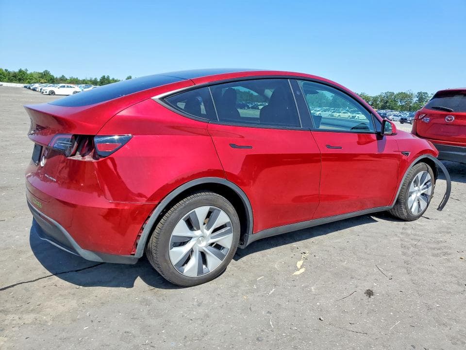 2024 TESLA MODEL Y