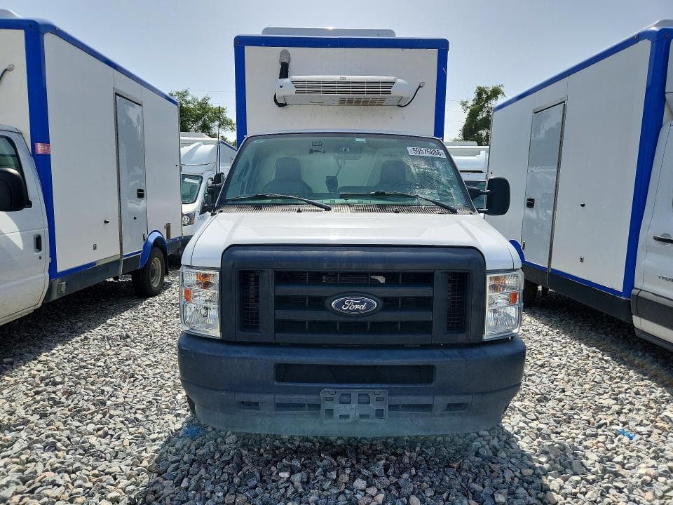 2023 FORD E350 REFRIGERATED BOX TRUCK