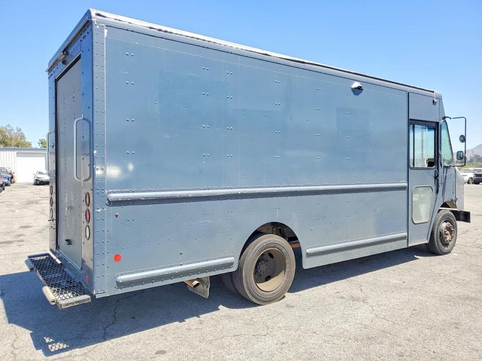 2021 FREIGHTLINER CHASSIS M LINE WALK-IN VAN