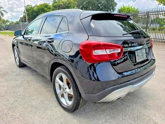 2018 MERCEDES-BENZ GLA 250