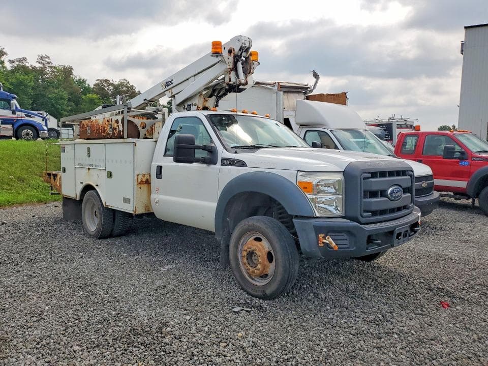 2012 FORD F450 SUPER DUTY BUCKET TRUCK
