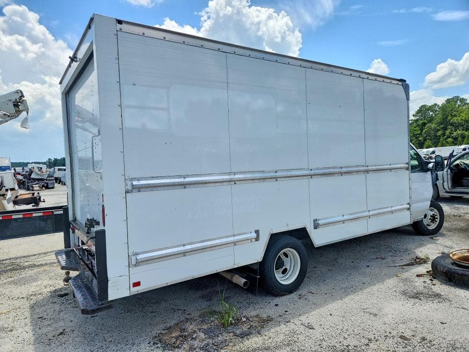 2023 FORD ECONOLINE