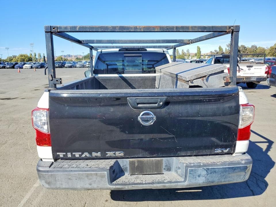 2017 NISSAN TITAN S