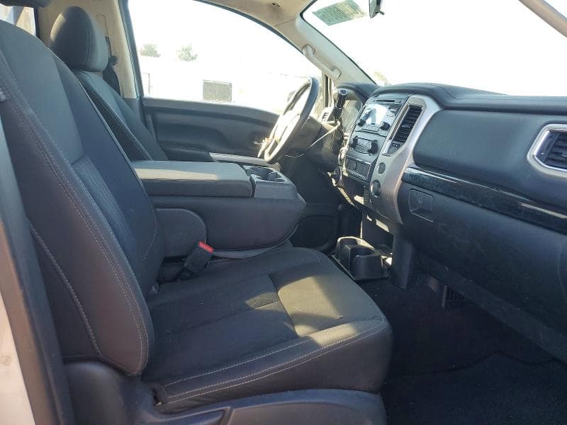 2017 NISSAN TITAN S