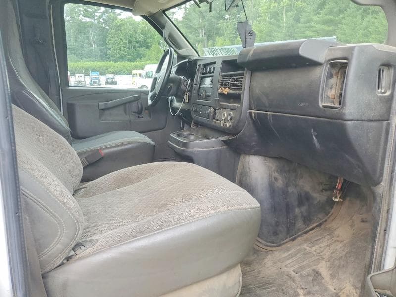 2020 CHEVROLET EXPRESS DELIVERY TRUCK