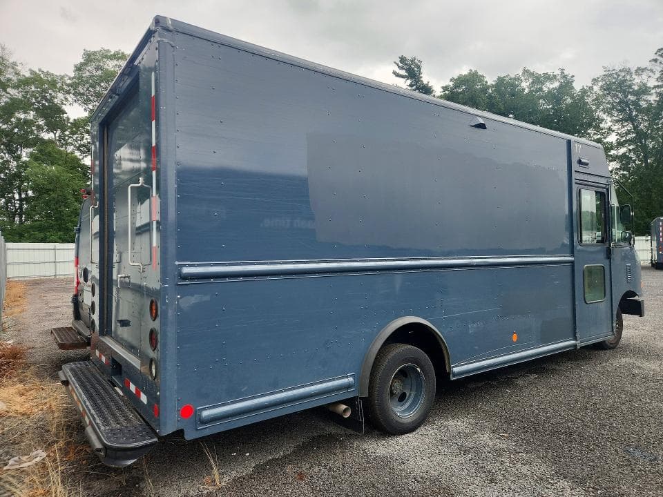 2019 FORD E450 - DELIVERY VAN