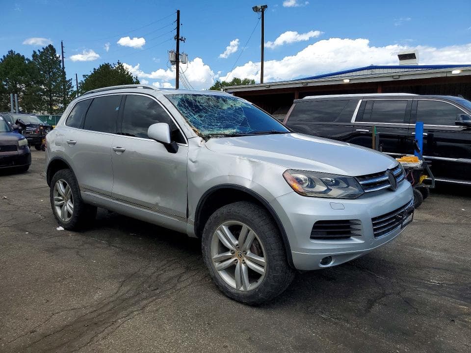 2012 VOLKSWAGEN TOUAREG V6 TDI