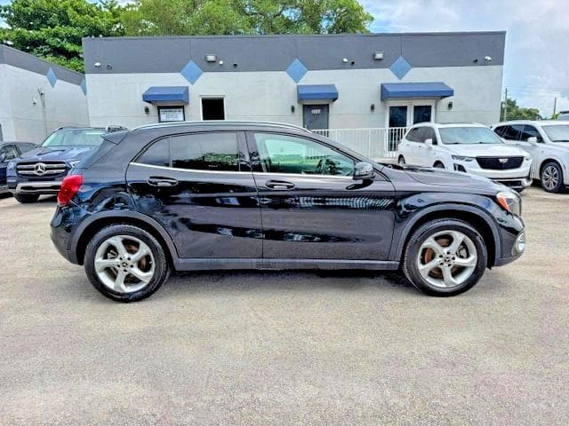 2018 MERCEDES-BENZ GLA 250