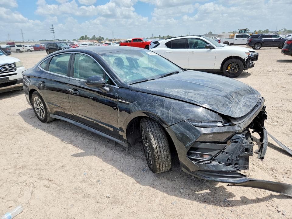 2026 HYUNDAI SONATA HYBRID BLUE