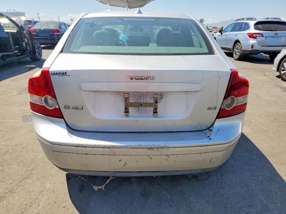 2006 VOLVO S40 2.4I