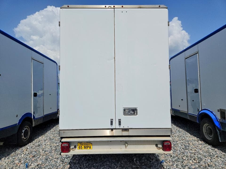 2023 FORD E350 REFRIGERATED BOX TRUCK