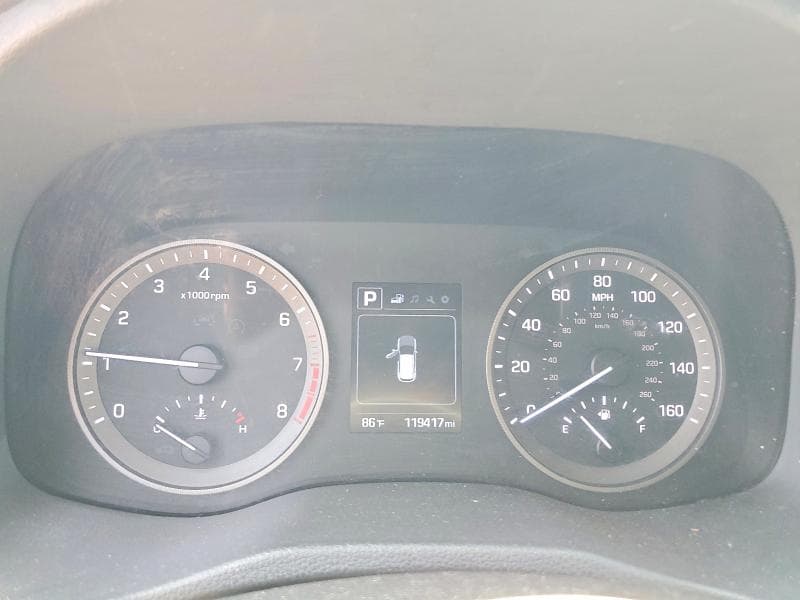2018 HYUNDAI TUCSON SE