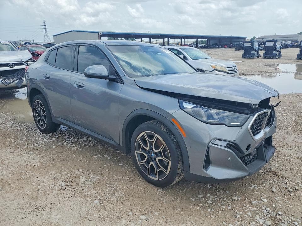 2025 BMW X2 XDRIVE28I