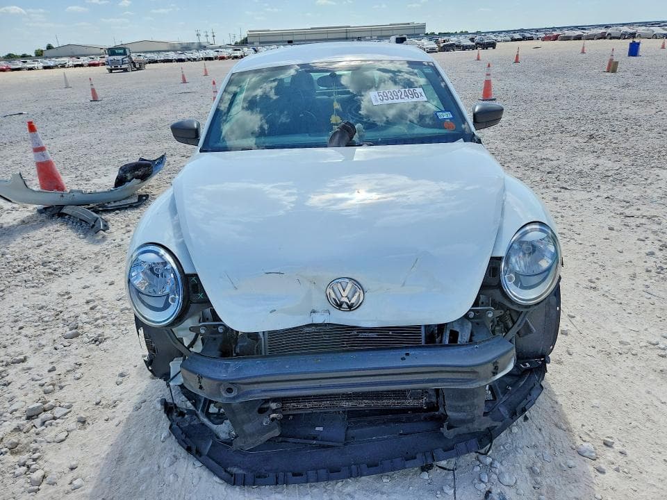 2017 VOLKSWAGEN BEETLE 1.8T