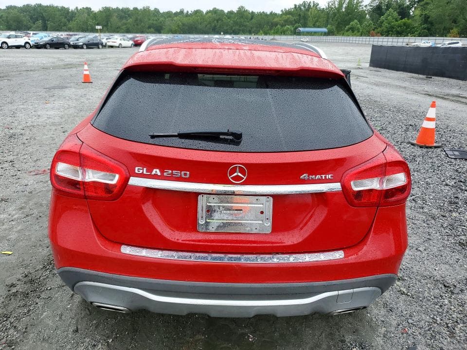 2018 MERCEDES-BENZ GLA 250 4MATIC
