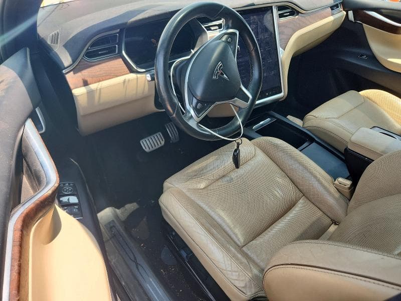 2016 TESLA MODEL X