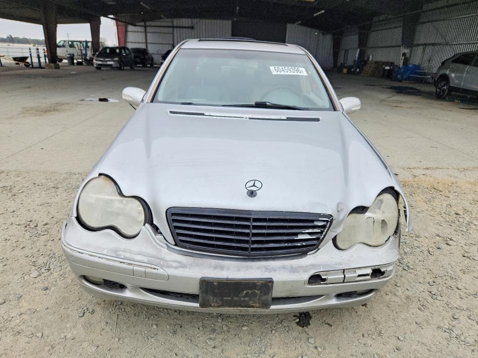 2003 MERCEDES-BENZ C 240