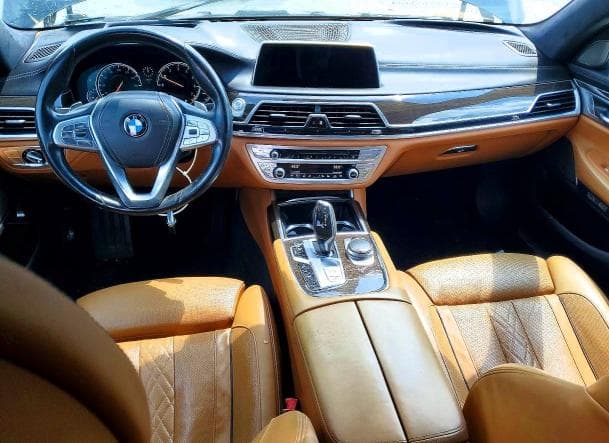 2016 BMW 740 I